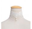 Biely čipkovaný náhrdelník pre nevestu 2
