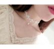 Biely čipkovaný náhrdelník pre nevestu 4