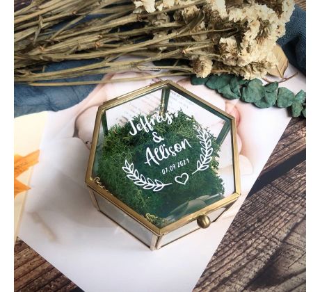 Box na prstene s menami a dátumom svadby rôzne dizajny