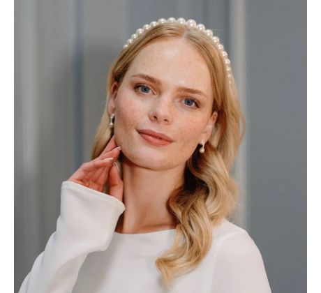 Čelenka z perličiek
