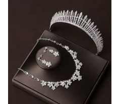 Set - náušnice, náhrdelník a tiara 5