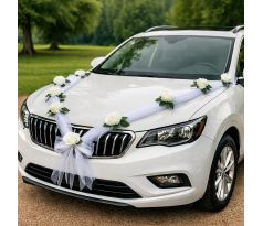 Dekorácia na svadobné auto s umelými kvetmi