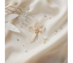 Svadobné pierko zdobené krémové 6