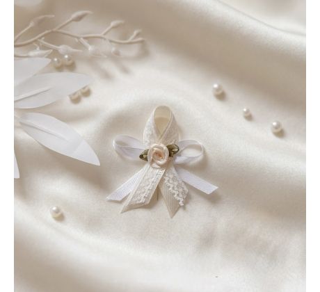 Svadobné pierko zdobené krémové 3