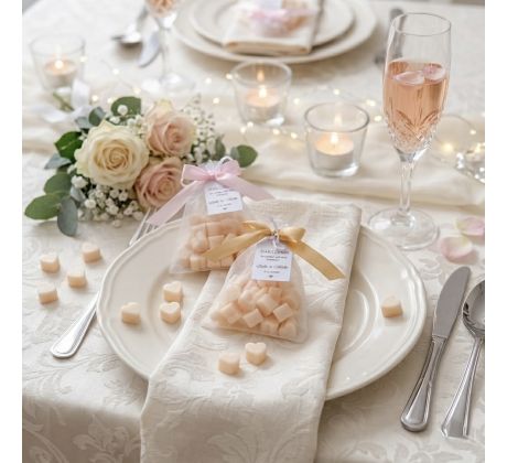 Darček pre svadobných hostí - vonný vosk srdiečka bezfarebné