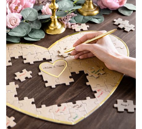 Kniha hostí puzzle